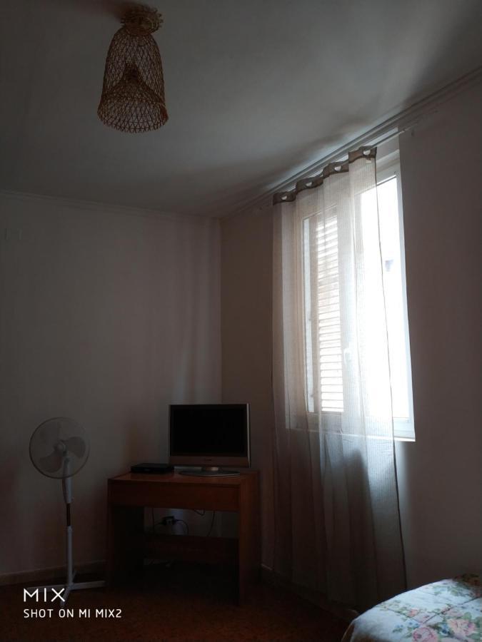 Camere Simili A Ostello Solo Per Uomini - Hostel-Like Rooms Only For Manタラント エクステリア 写真