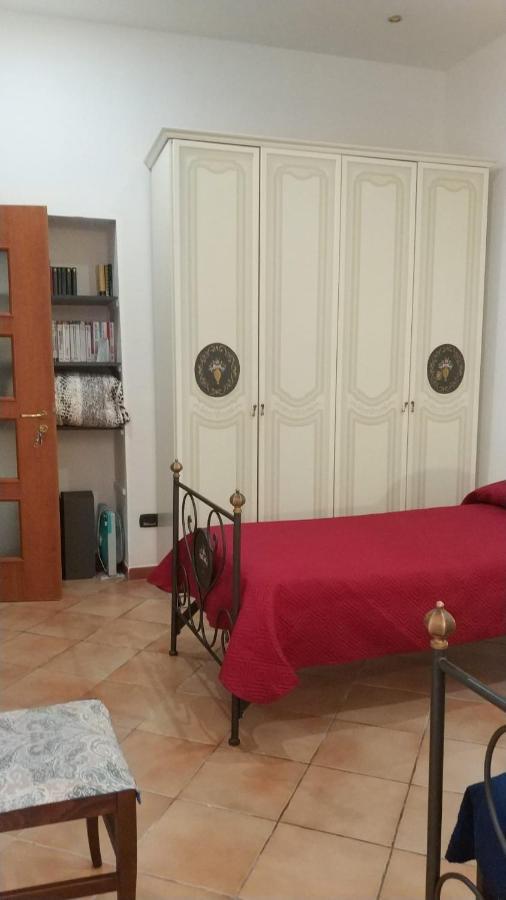 Camere Simili A Ostello Solo Per Uomini - Hostel-Like Rooms Only For Manタラント エクステリア 写真